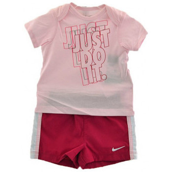 Textiel Kinderen T-shirts & Polo’s Nike Outfit Sport Other