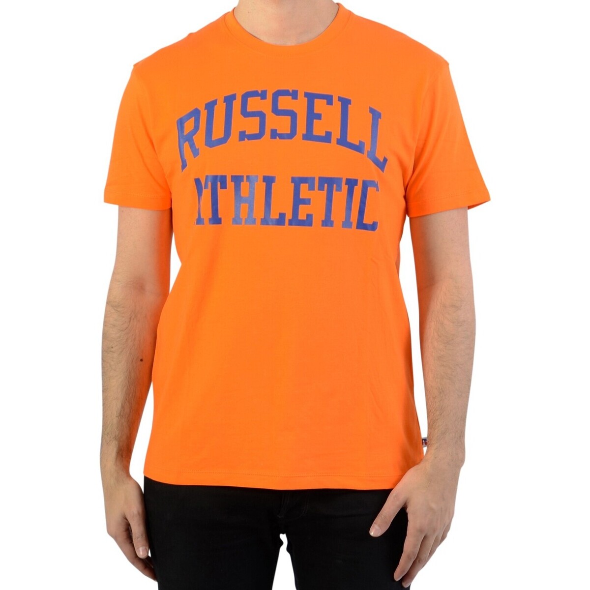 Textiel Heren T-shirts korte mouwen Russell Athletic 131037 Orange