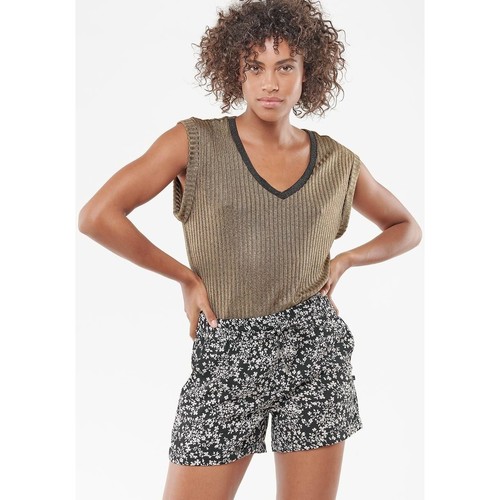 Textiel Dames Korte broeken / Bermuda's Le Temps des Cerises Short IRIS Zwart