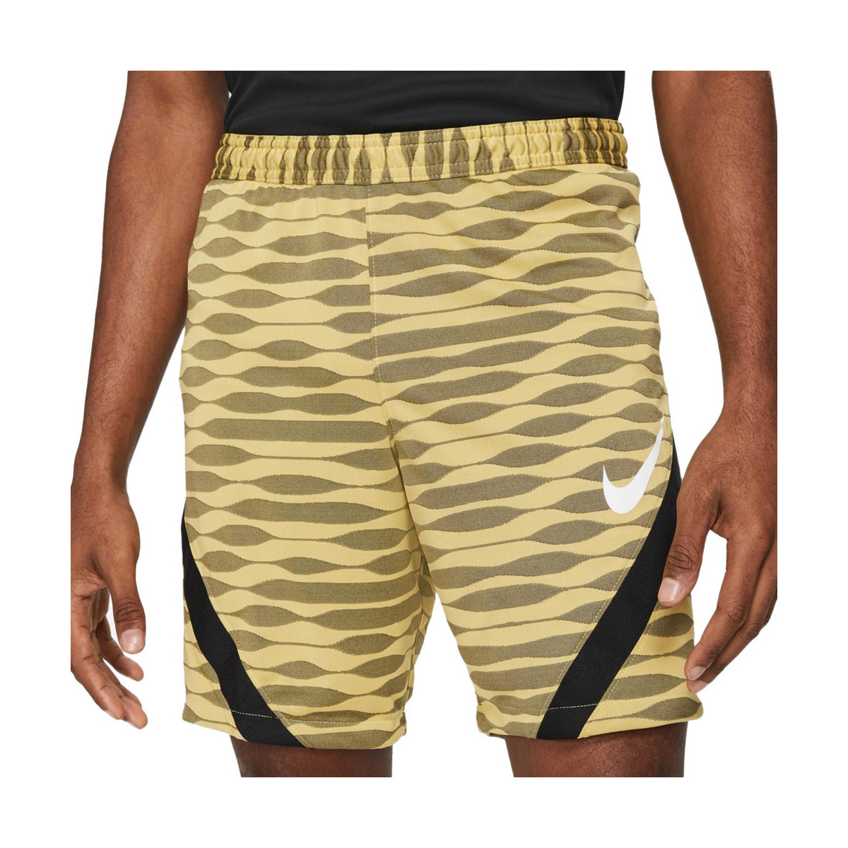 Textiel Heren Korte broeken / Bermuda's Nike  Geel