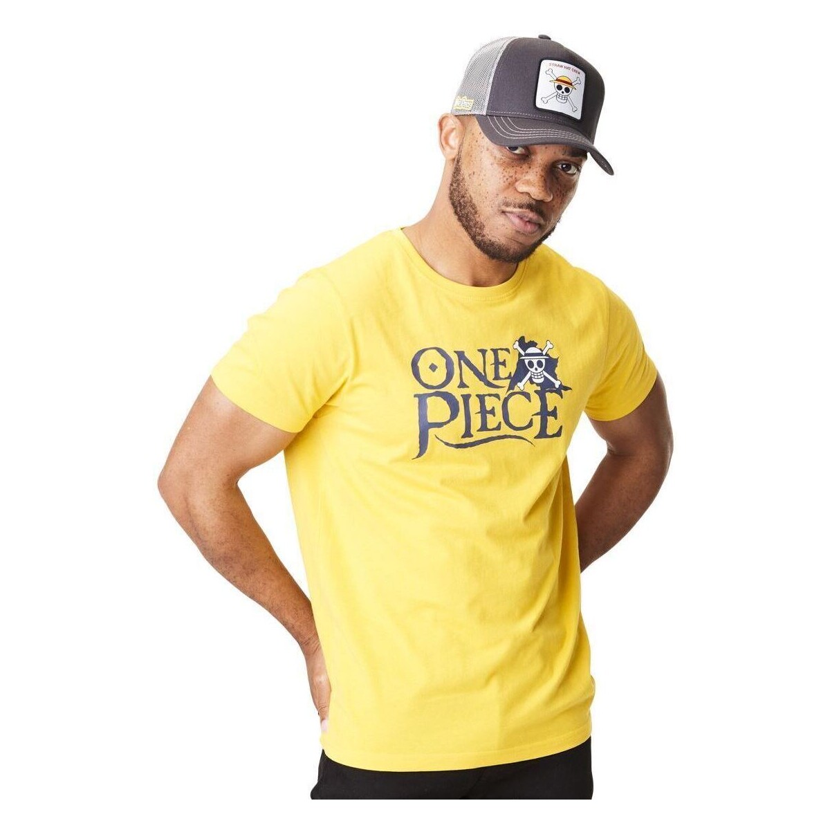 Textiel Heren T-shirts korte mouwen Capslab T-shirt col rond  One Piece Geel