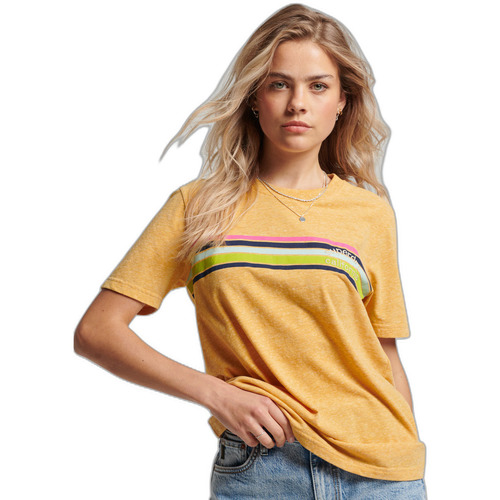 Textiel Dames T-shirts korte mouwen Superdry T-shirt femme  Vintage Great Outdoors Geel
