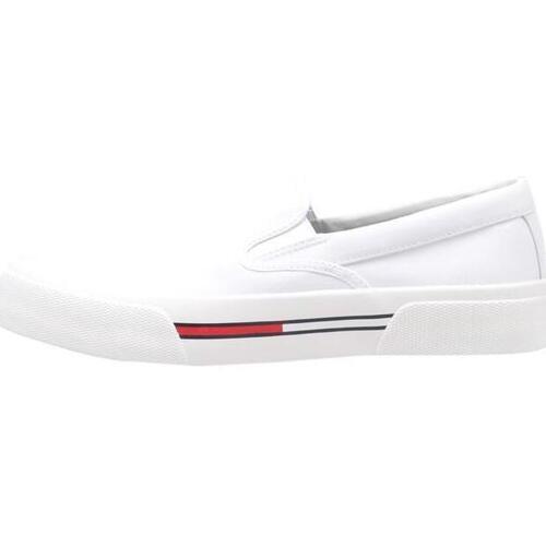 Schoenen Heren Lage sneakers Tommy Hilfiger TOMMY JEANS SLIP ON CANVAS COLOR Wit