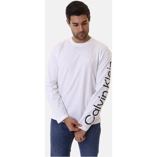 Textiel Heren T-shirts met lange mouwen Calvin Klein Jeans K10K112770 Wit