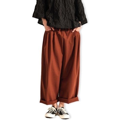 Textiel Dames Broeken / Pantalons Wendykei Trousers 900045 - Rust Brown