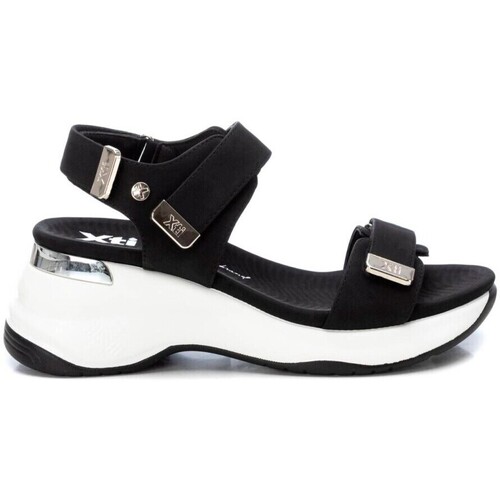 Schoenen Dames Sandalen / Open schoenen Xti Sandalias  en color negro para Zwart
