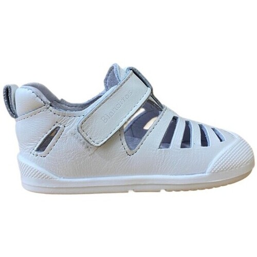 Schoenen Sneakers Titanitos 28389-18 Wit