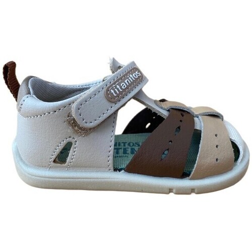 Schoenen Sandalen / Open schoenen Titanitos 28397-18 Beige