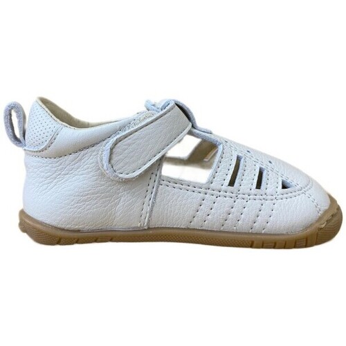 Schoenen Sandalen / Open schoenen Titanitos 28429-18 Beige