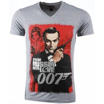 Textiel Heren T-shirts korte mouwen Local Fanatic James Bond From Russia Print Grijs