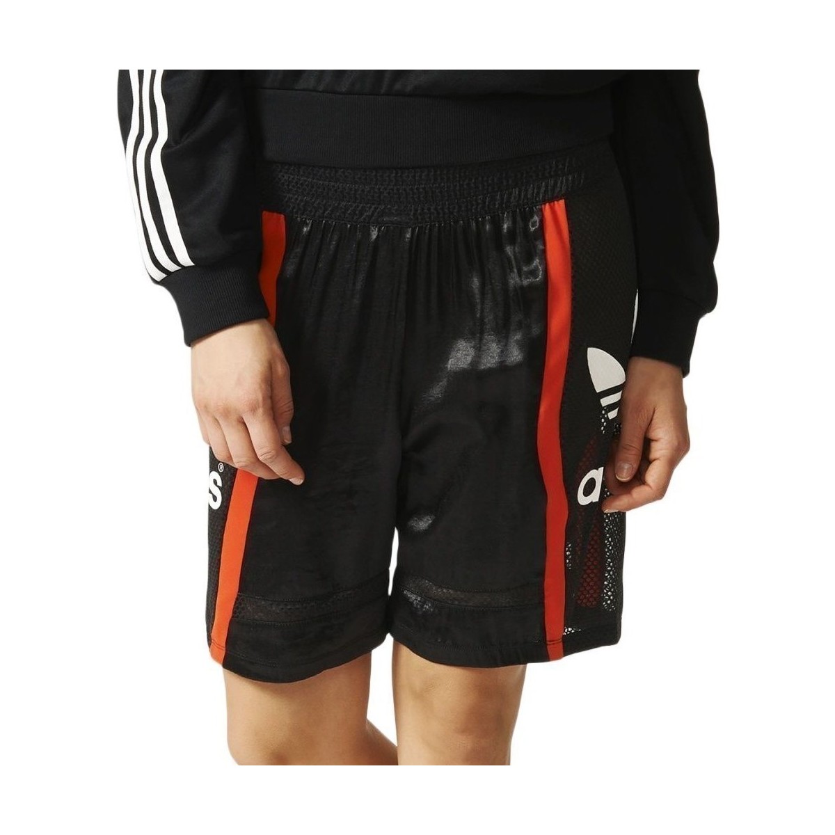 Textiel Dames Korte broeken adidas Originals Basketball Baggy Noir, Rouge